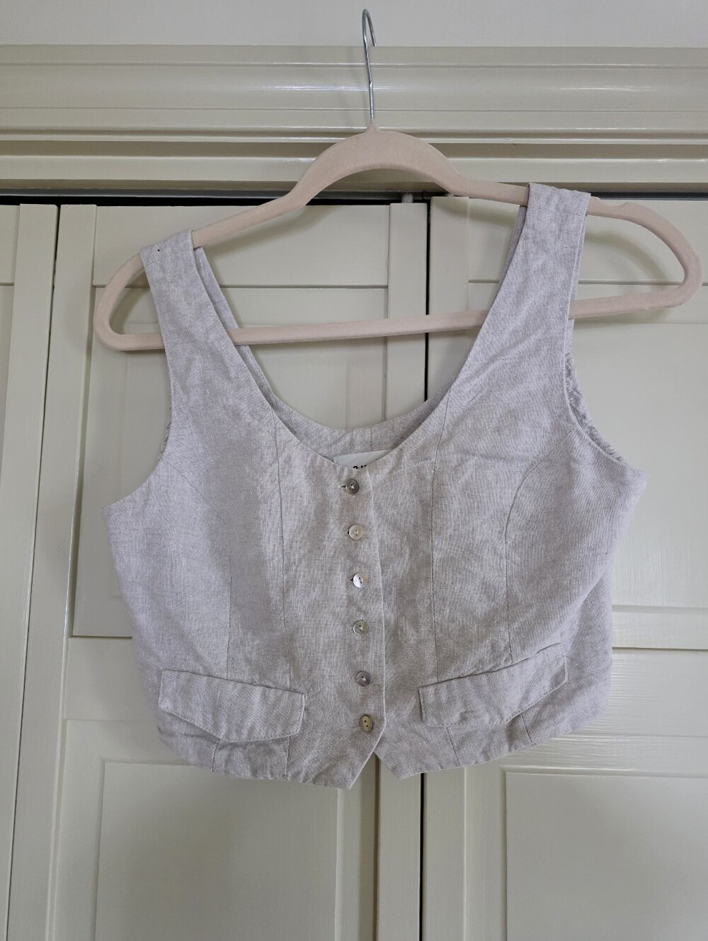 Sovere Linen Cropped Button Top Size M